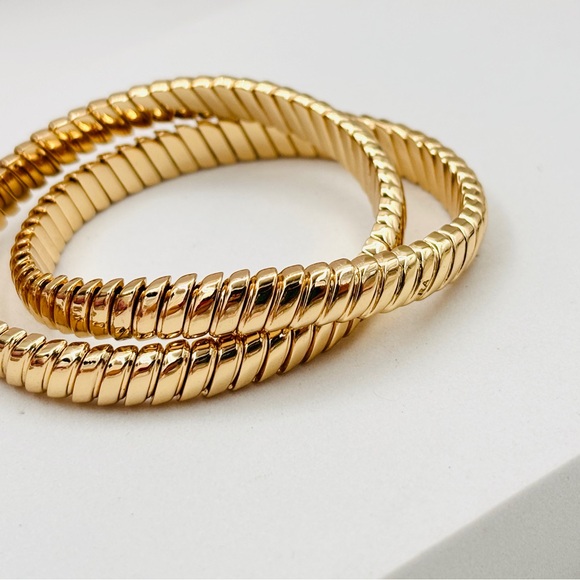 ROXANNE ASSOULIN The Double Cobra Bracelet in Gold Firm price - Picture 6 of 7